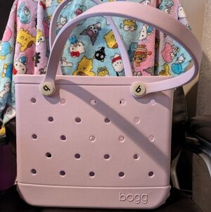 The Baby Medium Bogg Bag in Lavender Mist